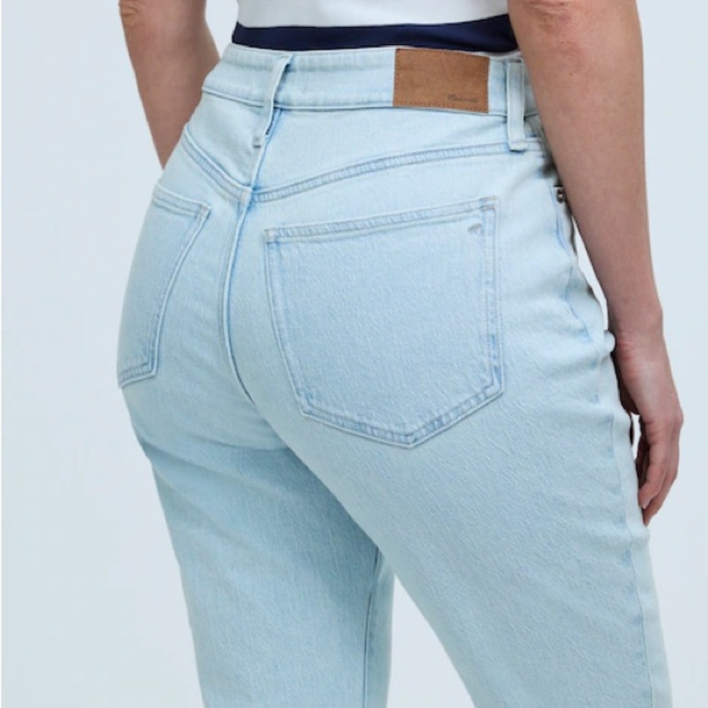 Madewell The Curvy Perfect Vintage Jean in Chesthunt Wash *sold out at Madewell*
